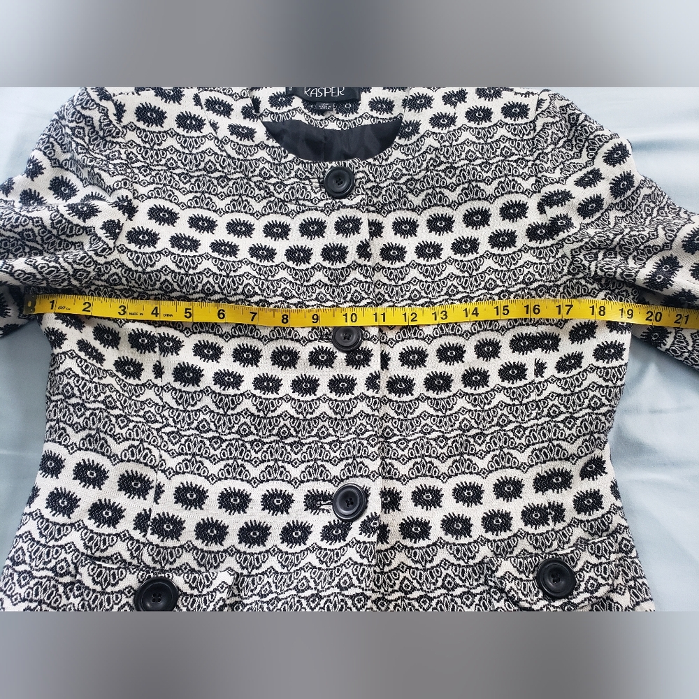 Petite Lined Kasper Blazer Button Front Structure… - image 4